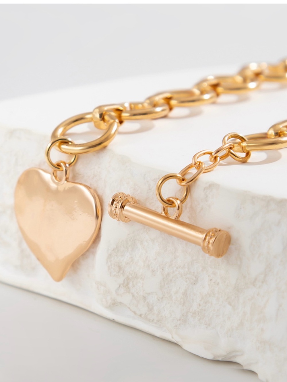 Hammered Heart Gold Plated Chain 17.7” Necklace - Picture 3 of 7